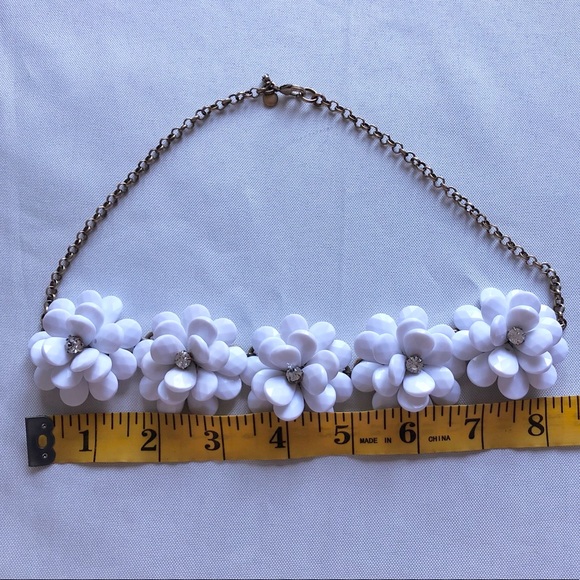 J. Crew Statement Floral Necklace in White - Picture 16 of 16